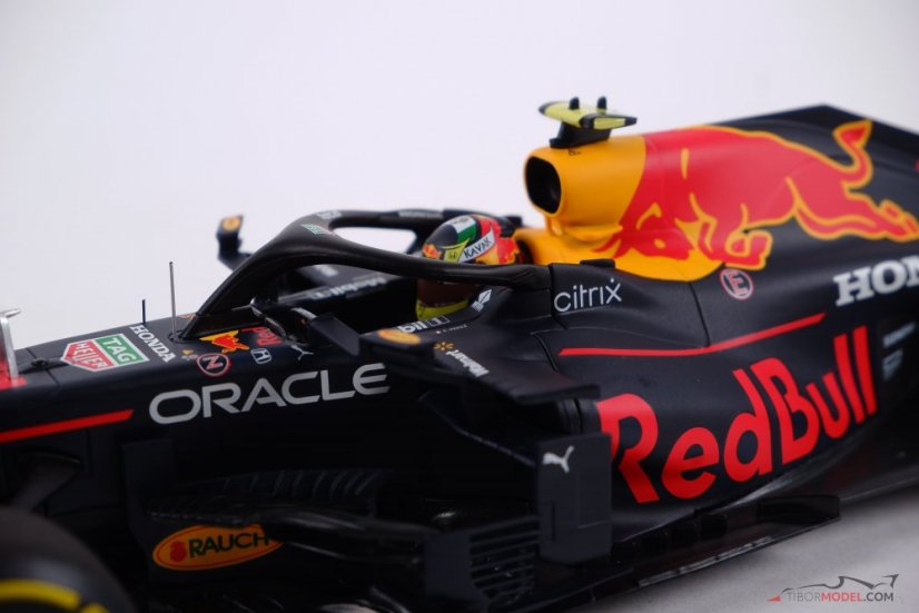 Red Bull RB16b - S. Perez (2021), Emilia Romagna Nagydíj, 1:18 Minichamps