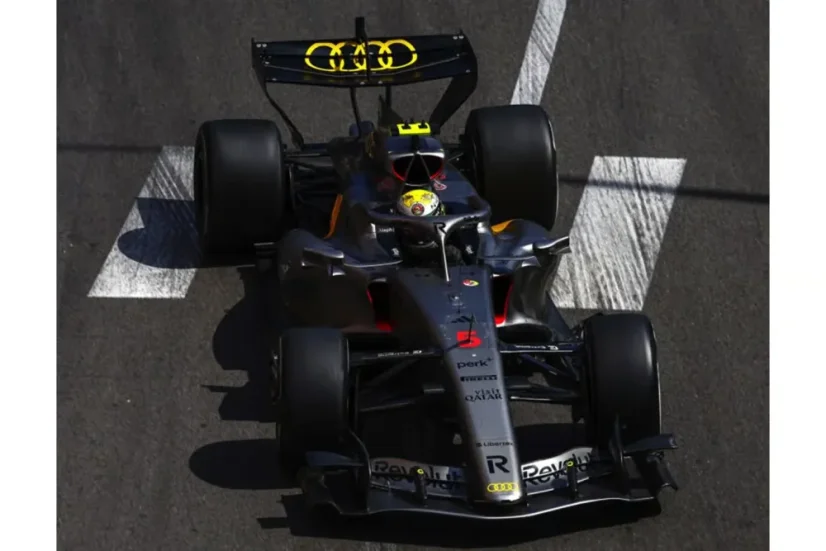 Audi R26 - Gabriel Bortoleto (2026), VC Monaka, 1:43 Spark