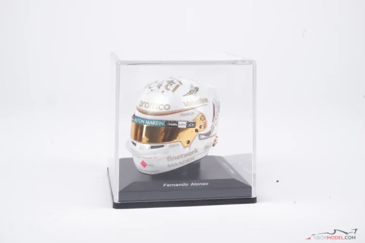 Fernando Alonso 2025 VC Číny mini prilba, Aston Martin, 1:5 Spark