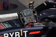 Red Bull Racing RB18 (2022) kormánykerék, 1:2 Minichamps