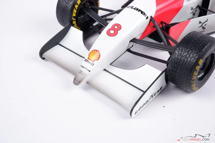 McLaren MP4/8 - Ayrton Senna (1993), VC Európy, špinavá verzia, 1:18 Minichamps