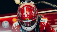 Charles Leclerc 2026 mini sisak, Ferrari, 1:5 Looksmart