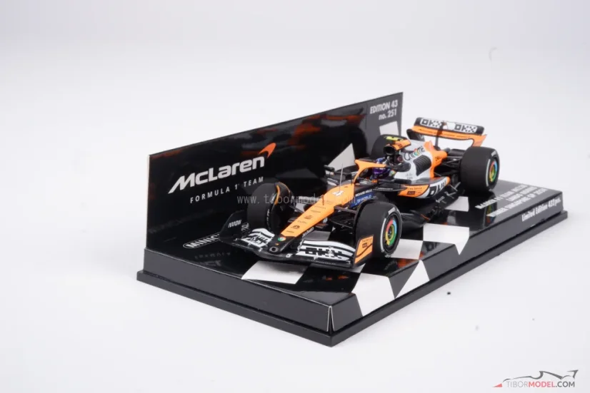 McLaren MCL38 - Lando Norris (2024), VC Singapuru, 1:43 Minichamps