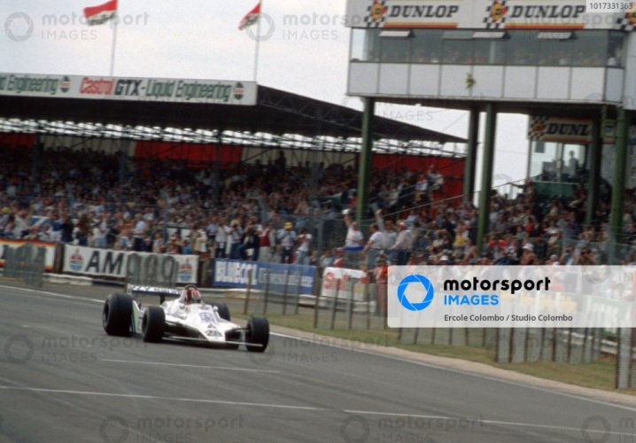 Williams FW07 - Clay Regazzoni (1979), Velká Británie, s figurkou pilota, 1:18 GP Replicas