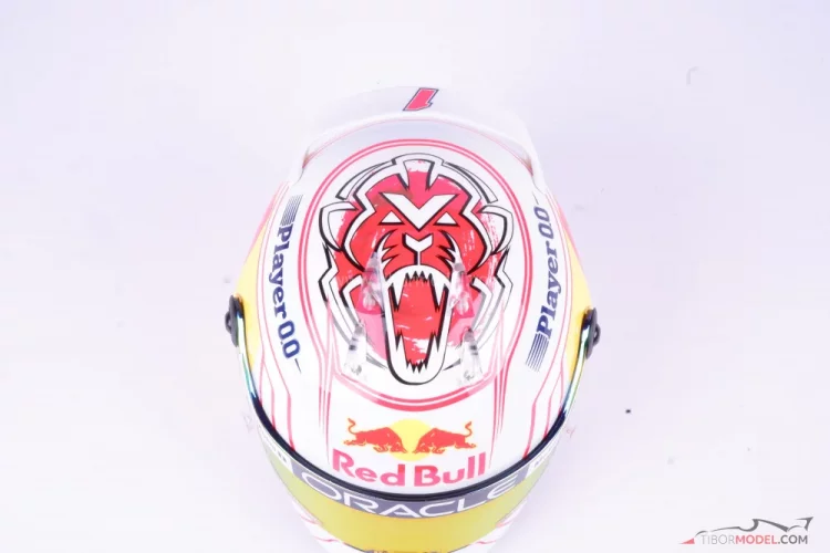 Max Verstappen 2023 VC Japonska, Red Bull prilba, 1:2 Schuberth