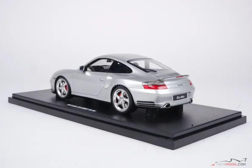 Porsche 911 [996.2] Turbo (2001) silver, 1:18 GT Spirit