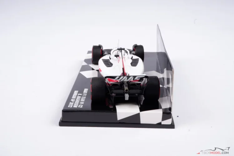 Model car Haas VF-22 Magnussen 2022, 1:43 Minichamps | Tibormodel.com