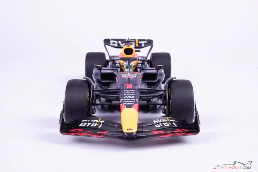 Red Bull RB18 - Max Verstappen (2022), Víťaz Francúzsko, 1:18 Minichamps