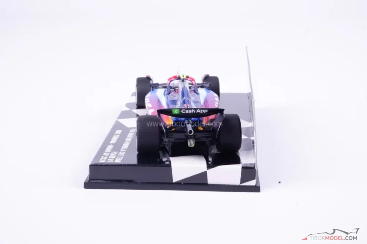 Model car Visa VCARB 01 Tsunoda 2024 Miami, Minichamps