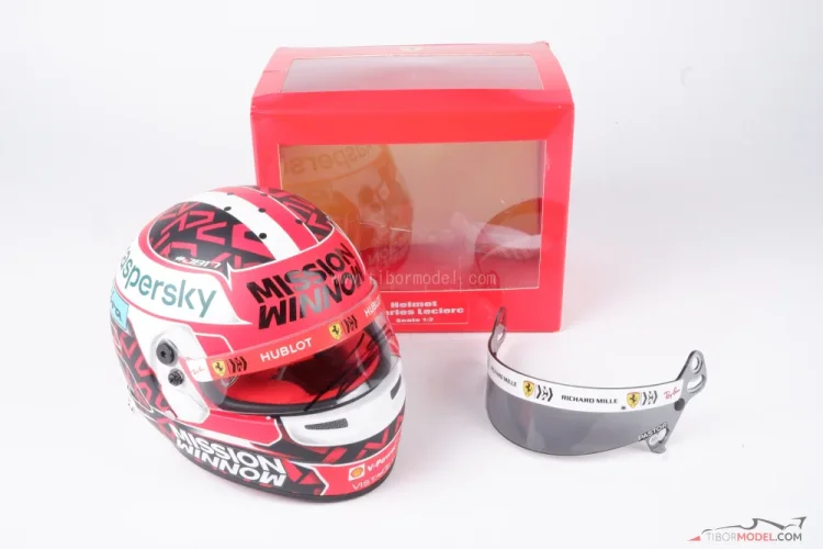 Charles Leclerc 2020, Ferrari prilba, 1:2 Bell