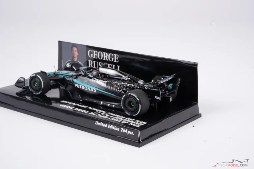 Mercedes W16 - George Russell (2025), 3. miesto VC Číny, 1:43 Minichamps