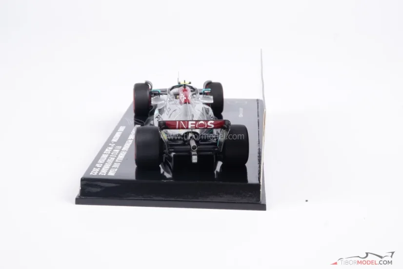 Mercedes W13 - Lewis Hamilton (2022), British GP, 1:43 Minichamps