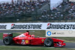 Ferrari F1-2000 - Michael Schumacher (2000), Víťaz Japonsko, s figúrkou pilota, 1:12 GP Replicas