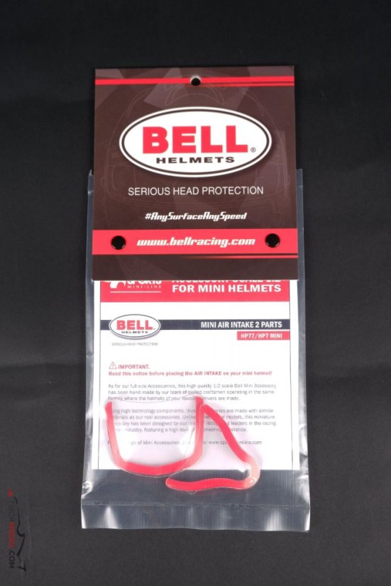 Top air intakes to the Bell 1:2 scale mini helmets