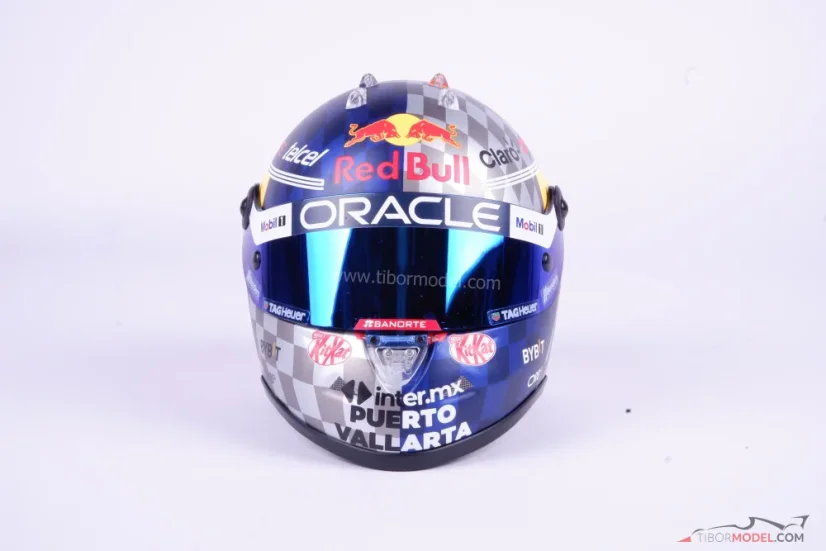Sergio Perez 2024 Red Bull přilba, VC Velké Británie, 1:2 Schuberth