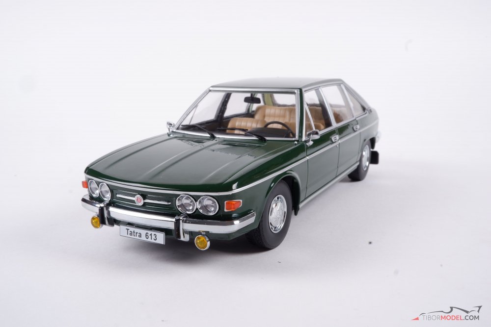 Triple9 Tatra 613 De 1979 - Blanc - Échelle 1/18 - Miniature Neuve T9-1800292