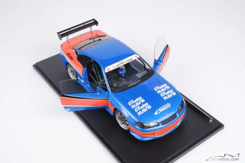Nissan Silvia (2006) Tokiói hajsza, 1:18 Solido