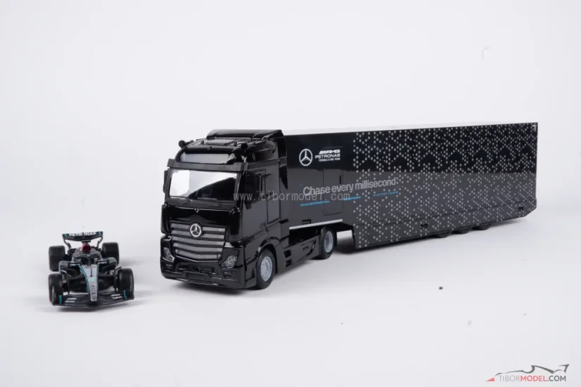 Mercedes Actros - tímový kamión Mercedes AMG Petronas 2024, 1:43 Bburago