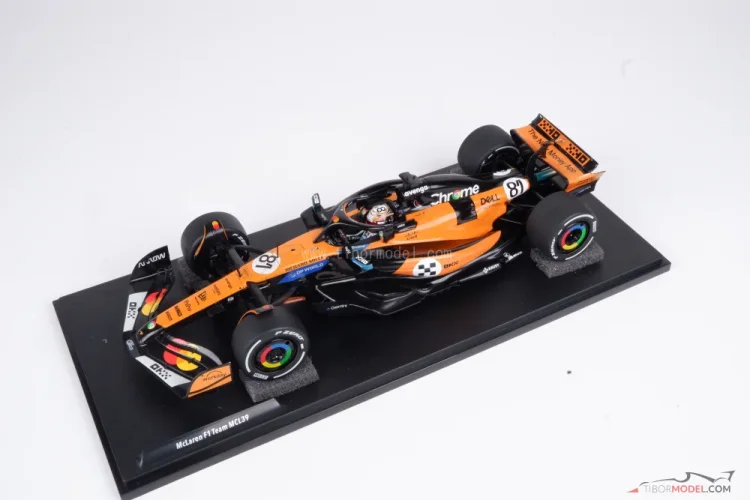 McLaren MCL39 - Oscar Piastri (2025), VC Monaka, 1:18 Solido