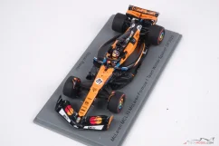 McLaren MCL39 - Oscar Piastri (2025), Vítěz VC Španělska 1:43 Spark