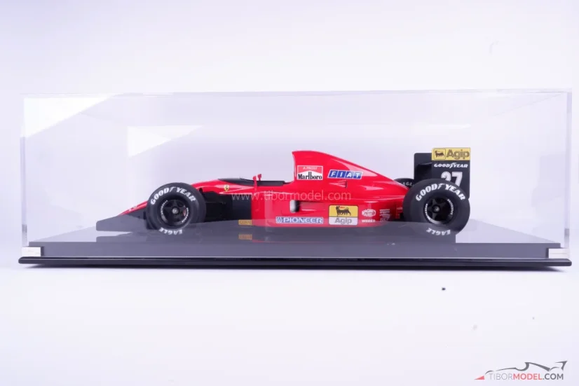 Modellautó Ferrari 643 Alain Prost 1991, 1:8 WRX Rosso
