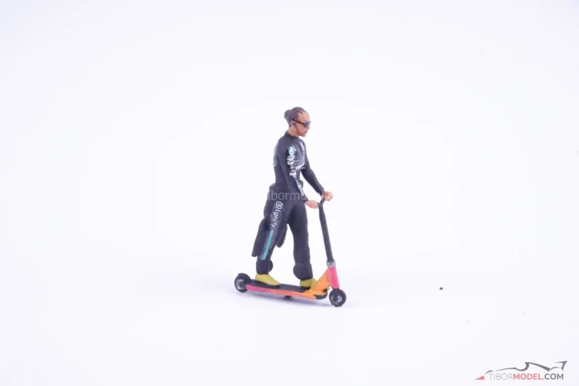 Lewis Hamilton rollerrel, Mercedes 2021, 1:43 Cartrix