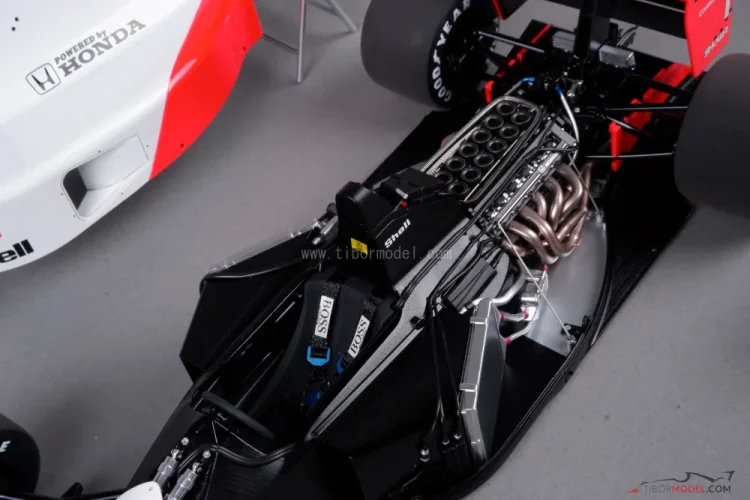 McLaren MP4/6 - Ayrton Senna (1991), 1:18 AUTOart