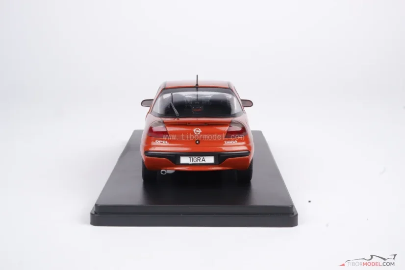 Opel Tigra (1994) medený, 1:24 Whitebox