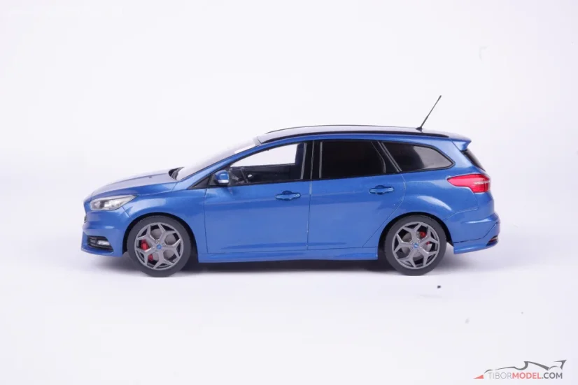 Ford Focus ST Turnier (2014) modrý, 1:18 Ixo