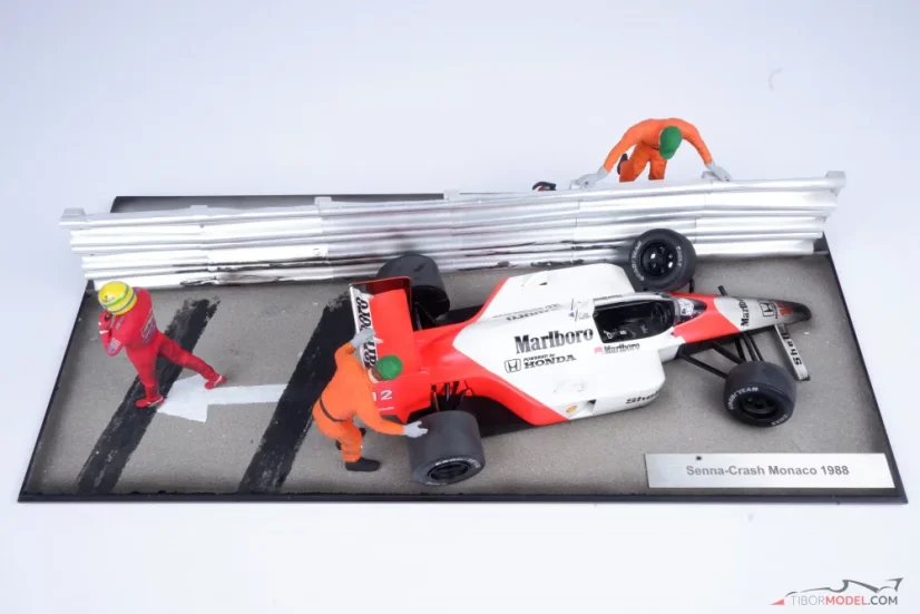 Diorama McLaren MP4/4 - A. Senna nehoda VC Monaka 1988, 1:18