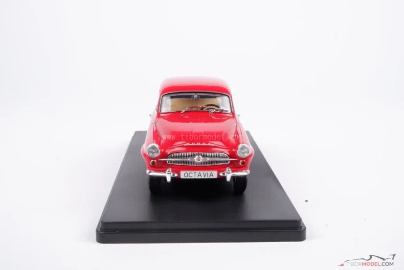 Skoda Octavia Super (1959) red, 1:24 Whitebox