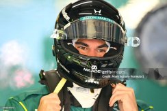 Lance Stroll 2026 Aston Martin mini helmet, 1:2 Stilo