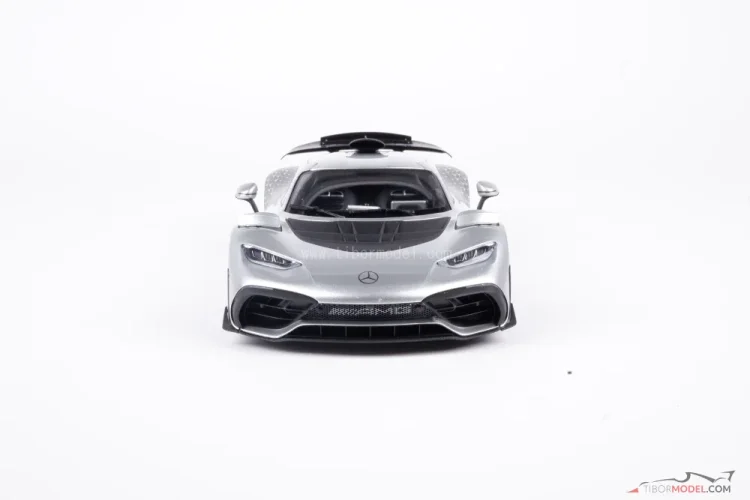 Mercedes-Benz AMG One Race (2024) silver, 1:18 NZG