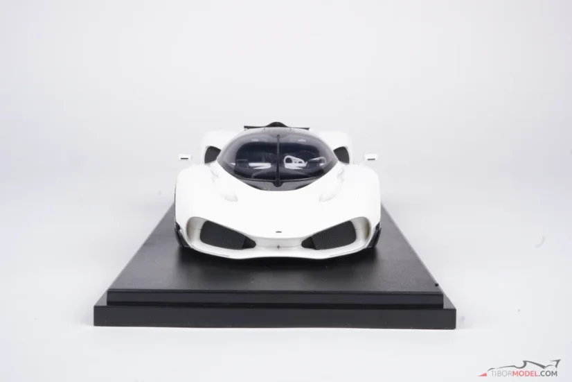 Nilu Hypercar (2025) biele, 1:18 GT Spirit