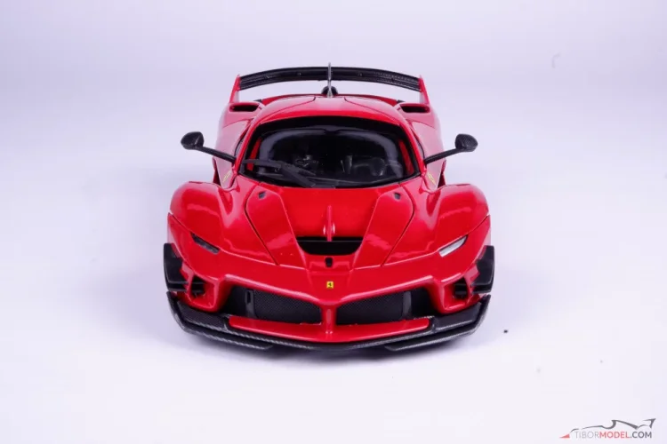 Model car Ferrari FXX-K Evo Hybrid, 1:18 Bburago | Tibormodel.com