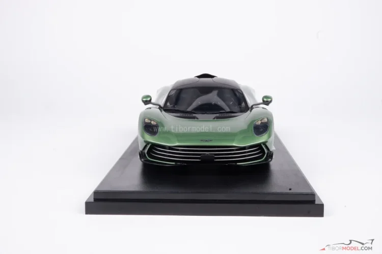 Aston Martin Valhalla (2025) zelený, 1:18 GT Spirit