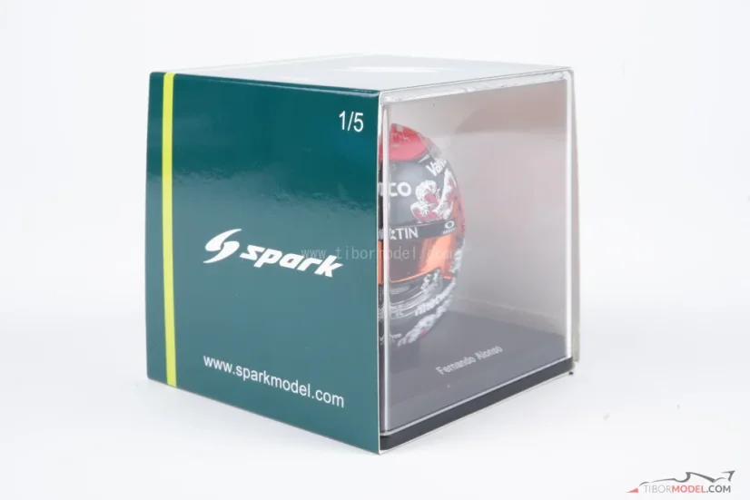 Fernando Alonso 2024 Japanese GP, Aston Martin helmet, 1:5 Spark