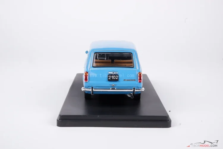 Lada 2102 kombi modrá, 1:24 Whitebox