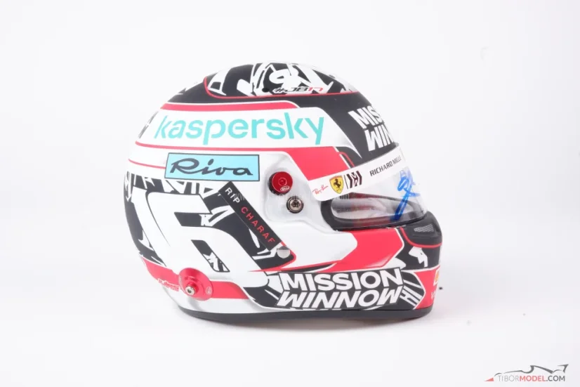 Charles Leclerc 2021, Ferrari prilba, 1:2 Bell