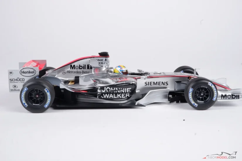 McLaren MP4/21 - Juan Pablo Montoya (2006), 1:18 Minichamps