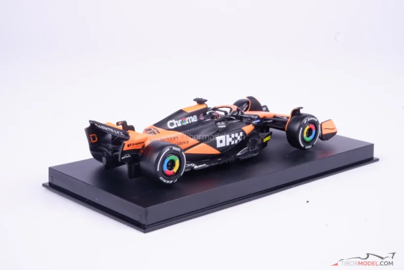McLaren MCL38 - Oscar Piastri (2024), 1:43 BBurago Signature