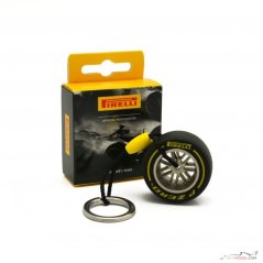 Pirelli pneumatika klíčenka - Medium