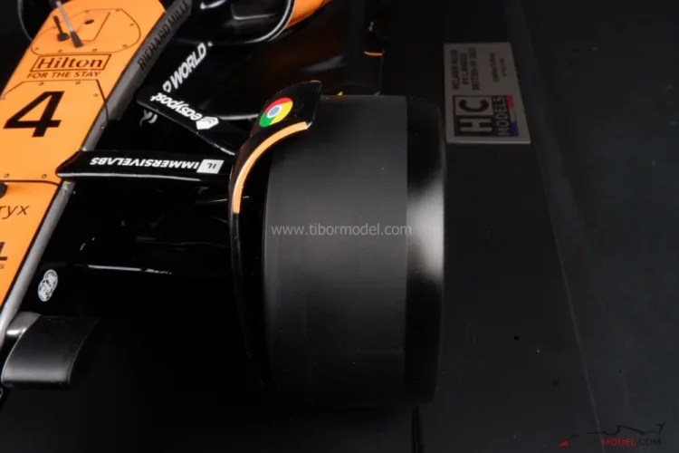 McLaren MCL60 - Lando Norris (2023), Silverstone, 1:8 HC Models McLaren MCL60 - Lando Norris (2023), Silverstone, 1:8 HC Models