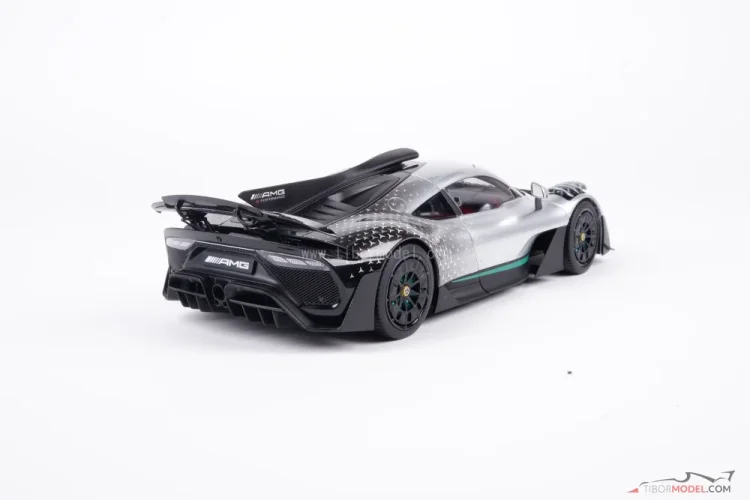 Mercedes-Benz AMG One Race (2024) silver, 1:18 NZG