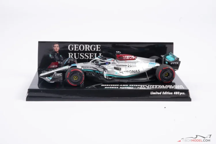 Mercedes W13 - George Russell (2022), Pole Position Hungarian GP, 1:43 Minichamps