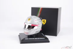 Lewis Hamilton 2025 Las Vegas GP mini helmet, Ferrari, 1:5 Looksmart