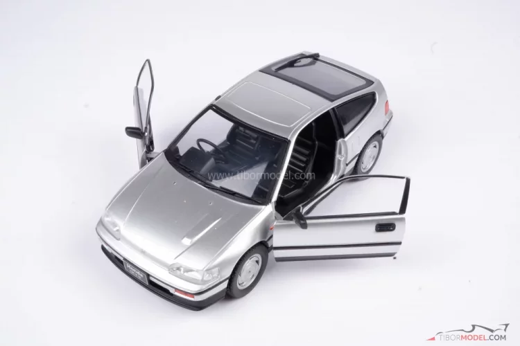 Honda CR-X RHD (1987) strieborná, 1:24 Whitebox