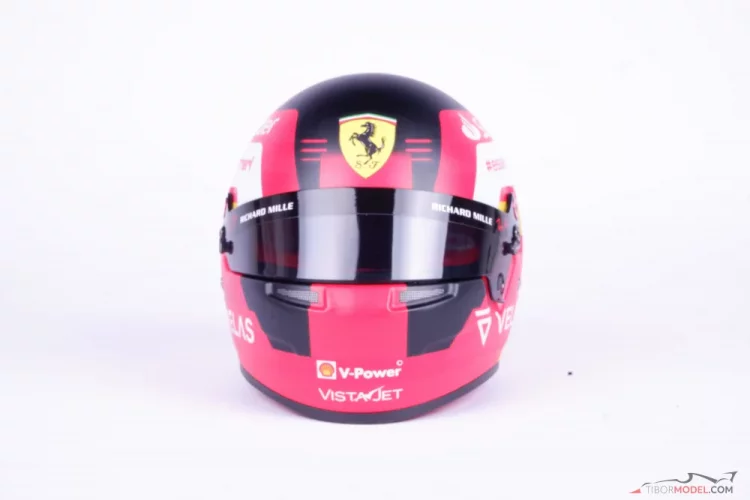 Carlos Sainz 2022 Ferrari sisak, 1:2 Bell