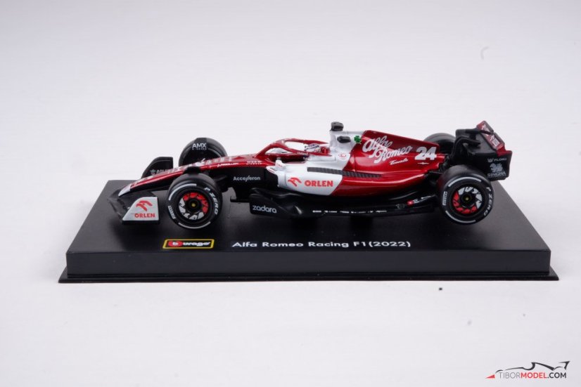 Alfa Romeo C42 - Guanyu Zhou (2022), 1:43 BBurago Signature