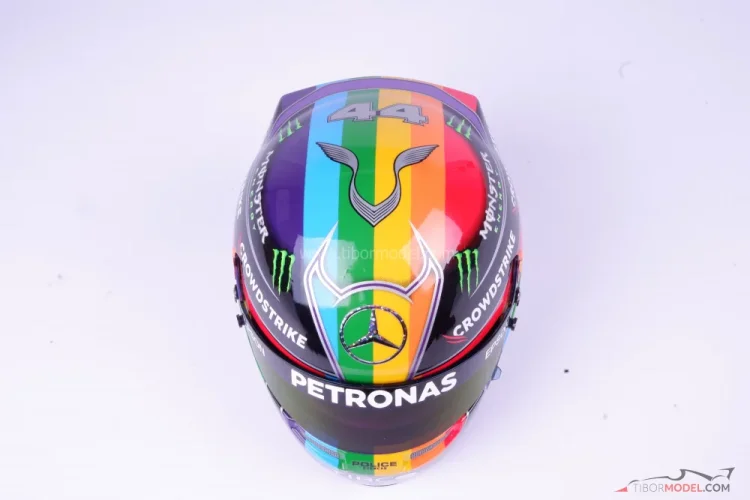 Lewis Hamilton 2021 Mercedes prilba, VC Kataru, 1:2 Bell